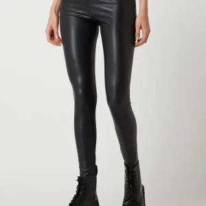 REVIEW Leggings In Leder-Optik – Schwarz 13