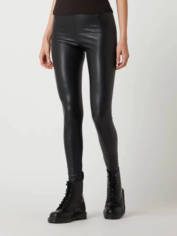 REVIEW Leggings In Leder-Optik – Schwarz 5