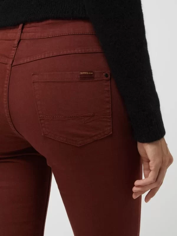 Zerres Straight Fit Jeans Mit Stretch-Anteil Modell ‘Cora’ – Dunkelrot 4
