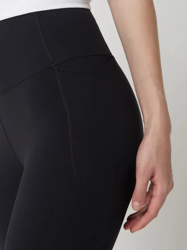 Under Armour Sportleggings Mit Eingrifftaschen – Schwarz 4