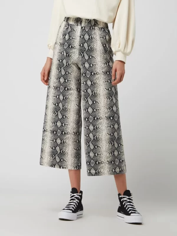 REVIEW Culotte Mit Schlangenmuster – Offwhite 5