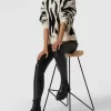 HUGO Leggings In Leder-Optik – Schwarz 17