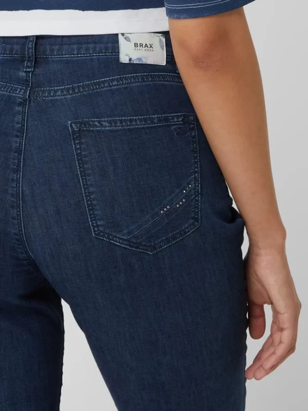 Brax Feminin Fit Cropped Jeans Mit Stretch-Anteil Modell ‘Caro’ – Dunkelblau 4