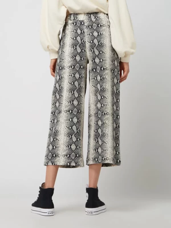 REVIEW Culotte Mit Schlangenmuster – Offwhite 6
