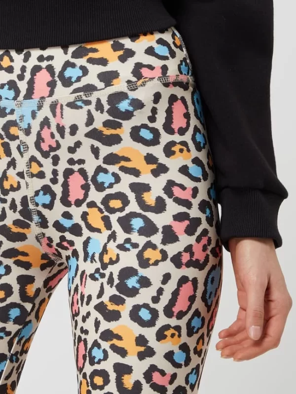 Frieda & Freddies Sportleggings Mit Leopardenmuster – Beige 4