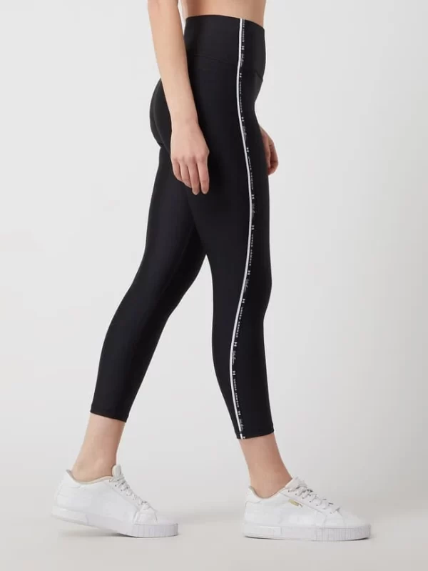 Under Armour Ankle Cut Sportleggings Mit Stretch-Anteil – Schwarz 7