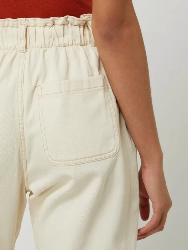 Mango Cropped High Waist Jeans Aus Baumwolle Modell ‘Slouchy’ – Offwhite 4