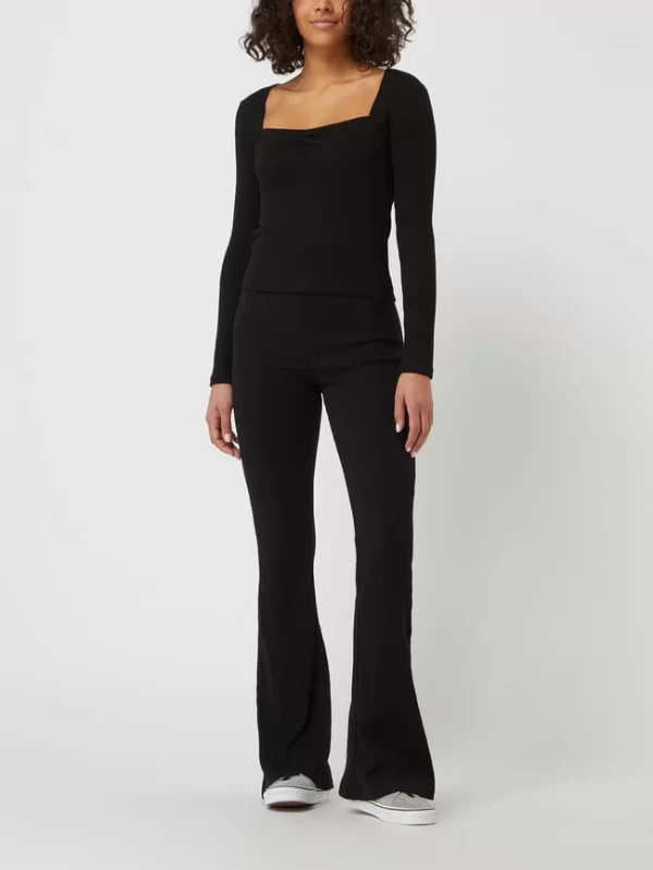 Mango Flared Leggings Mit Rippenstruktur – Schwarz 1